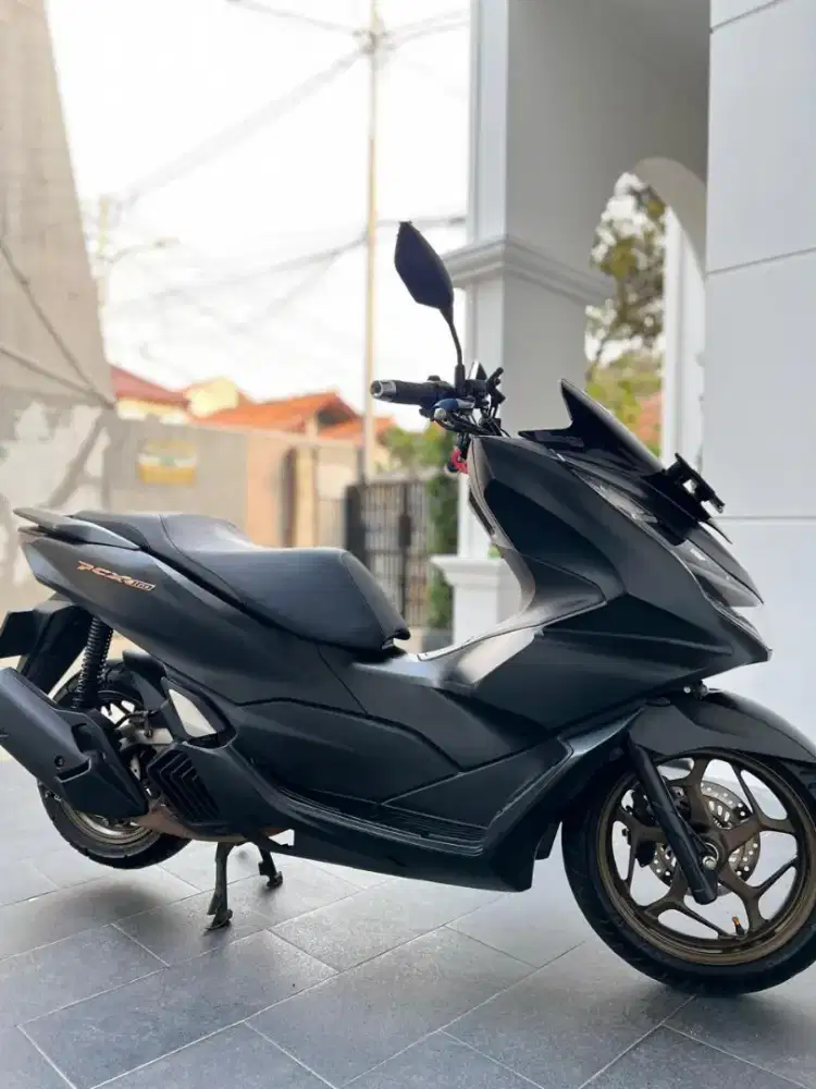 Honda PCX 160 ABS THN 2023,Mulus, surat surat lengkap, KM 18 ribuan