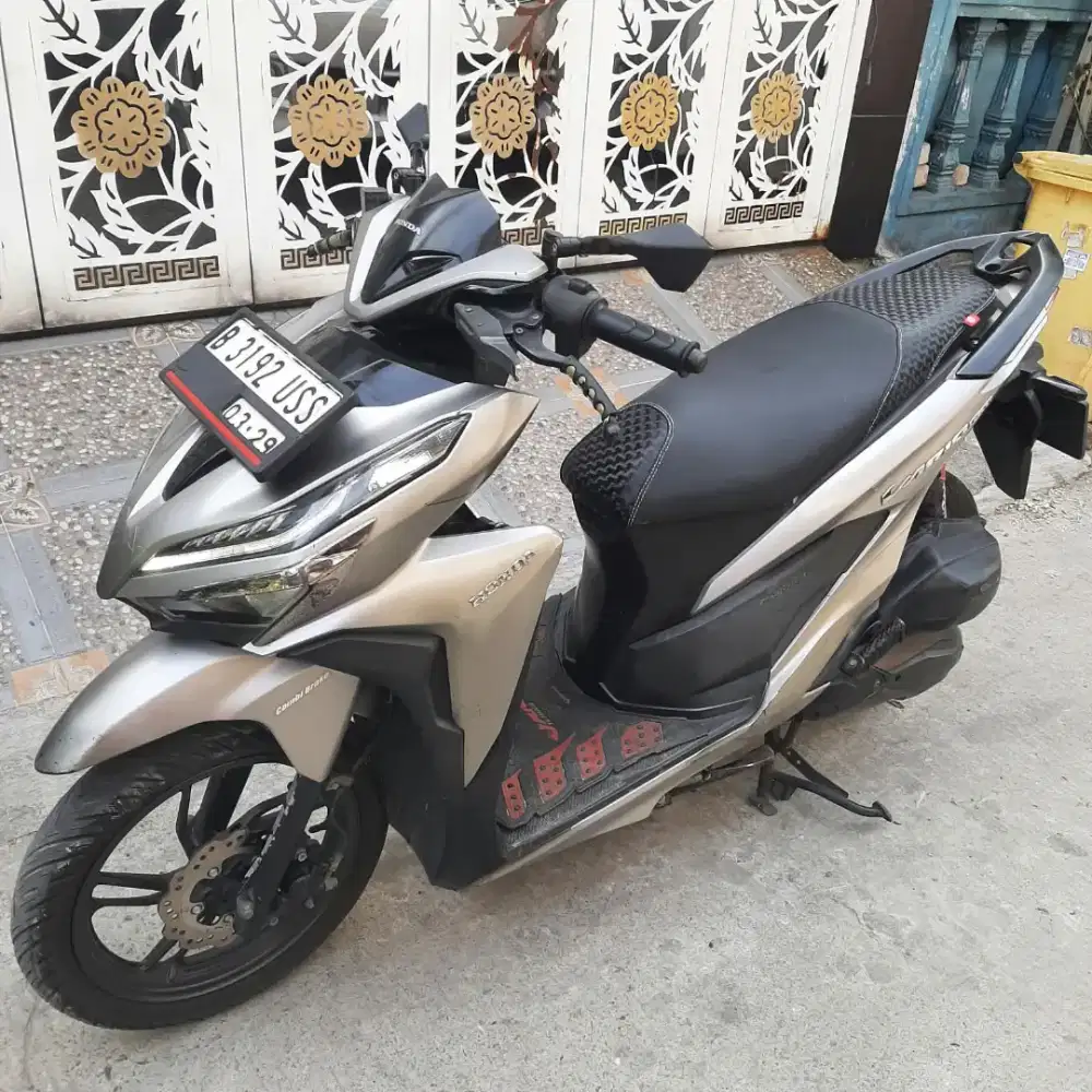 Honda Vario LED New 150 2019 Keyles ss lengkap mesin bagus pajak Hidup