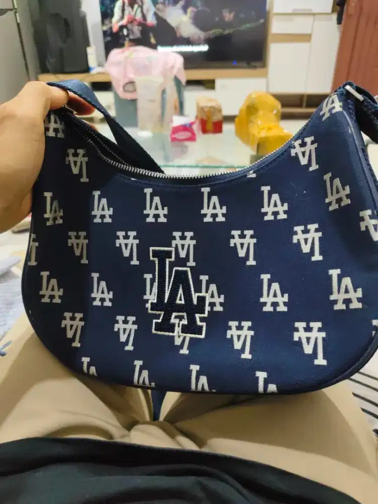 Dodgers shoulder bag mlb kindisi like new