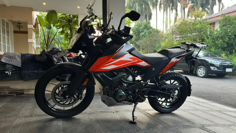 KTM 250 Adventurer Tangan Pertama KM 1971