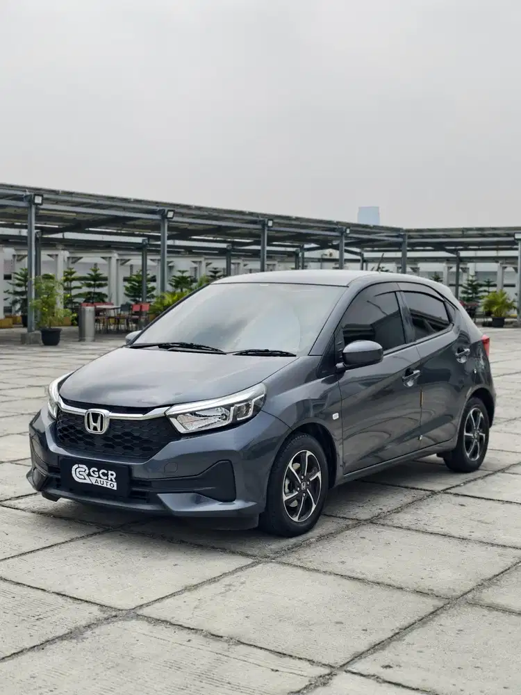 KM 20 RIBUAN RECORD! HONDA BRIO SATYA E CVT NEW MODEL NIK 2023/2024