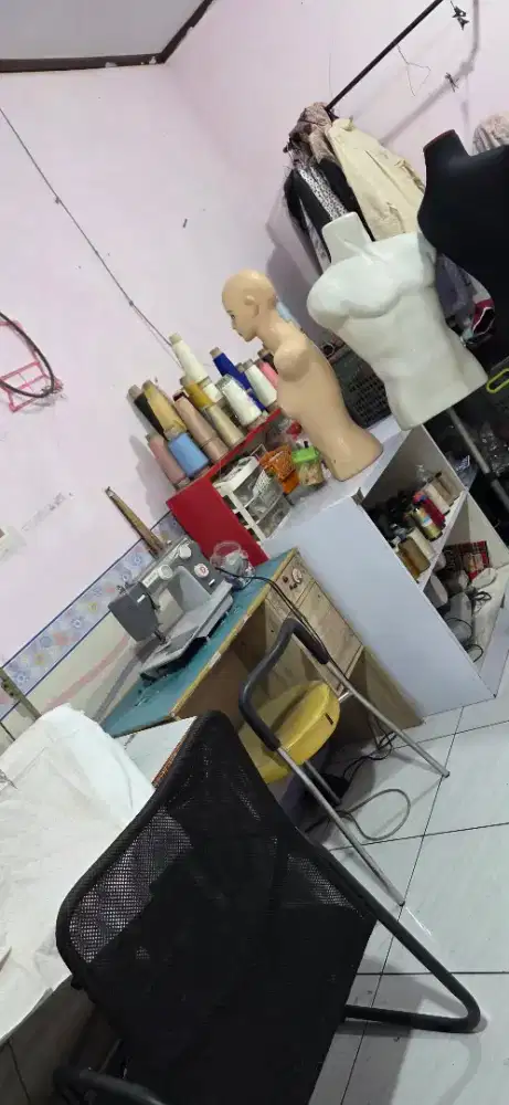 Tukang  jahit  konveksi