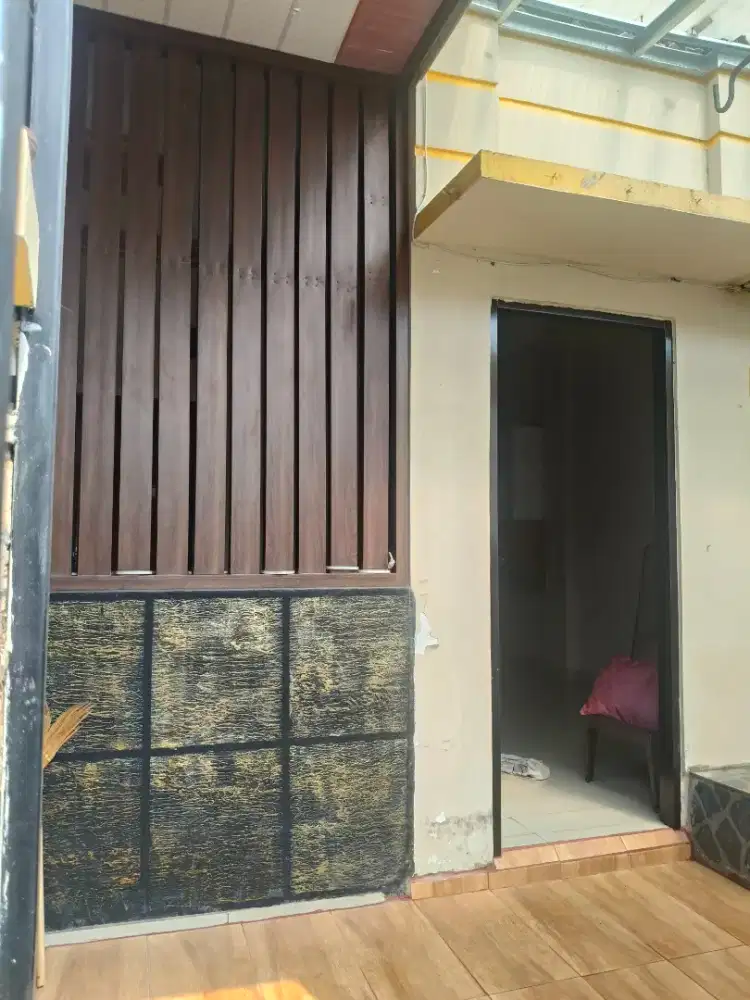 Kamar di sewakan untuk kos