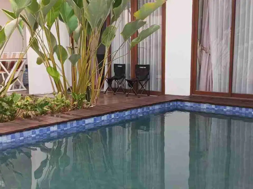 Rumah Bagus ada kolam renang banyak bonus di legenda wisata cibubur