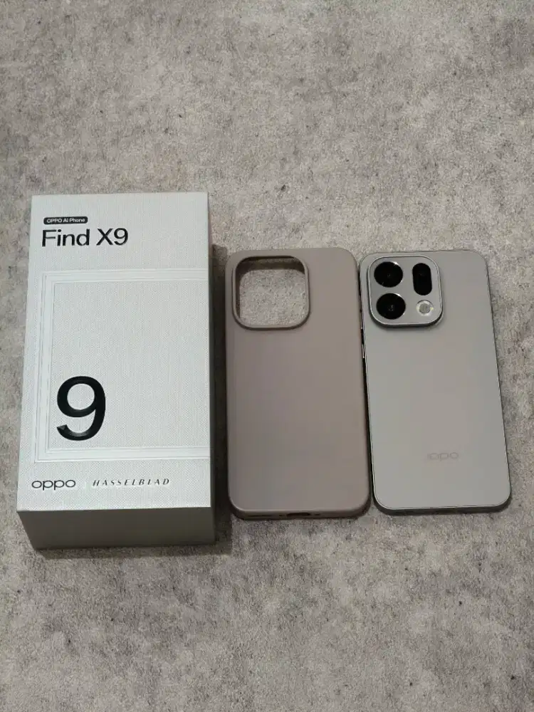 Oppo Find X9, Warna Grey
