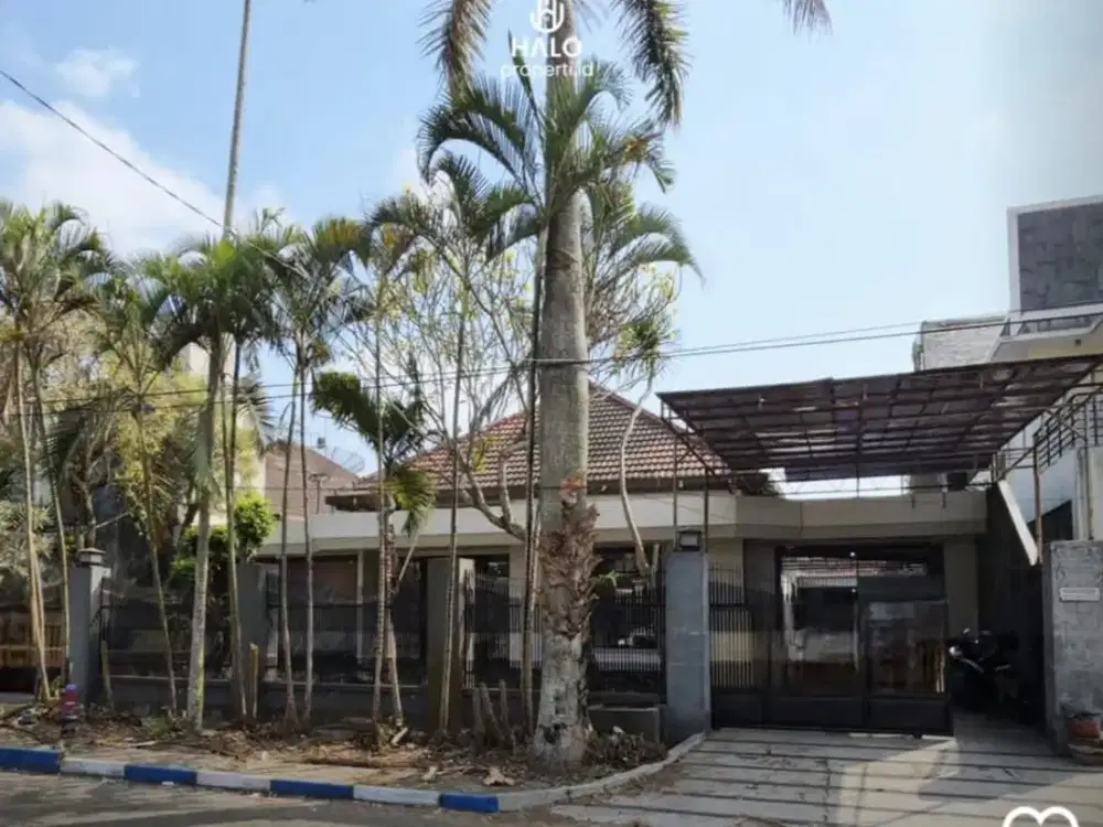 Rumah di Raya Boulevard Pondok Belimbing Indah  Araya Malang