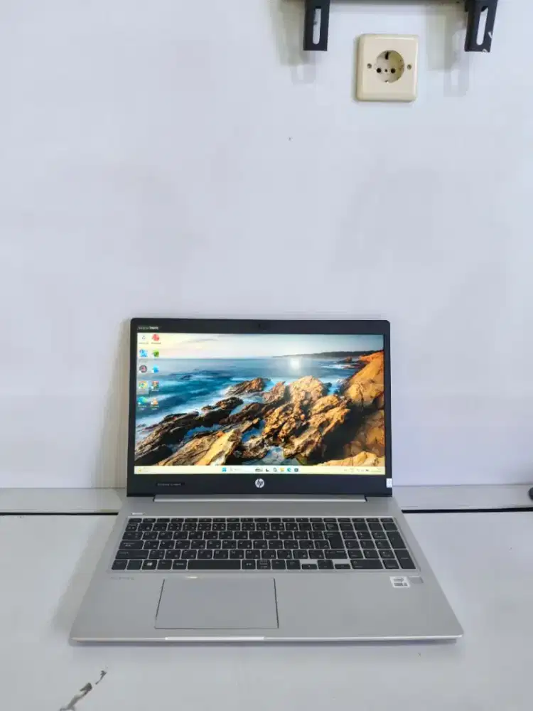 HP ELITEBOOK CORE I5 RAM 8GB SSD 256GB SIAP PAKAI