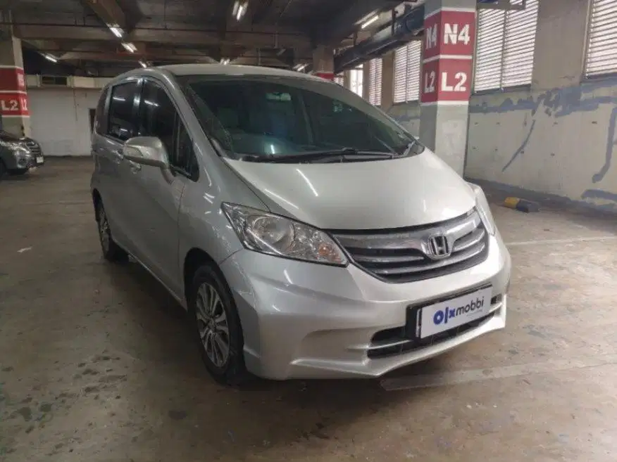 DP MURAH Honda Freed 1.5 S Bensin-AT 2014  CVMMB