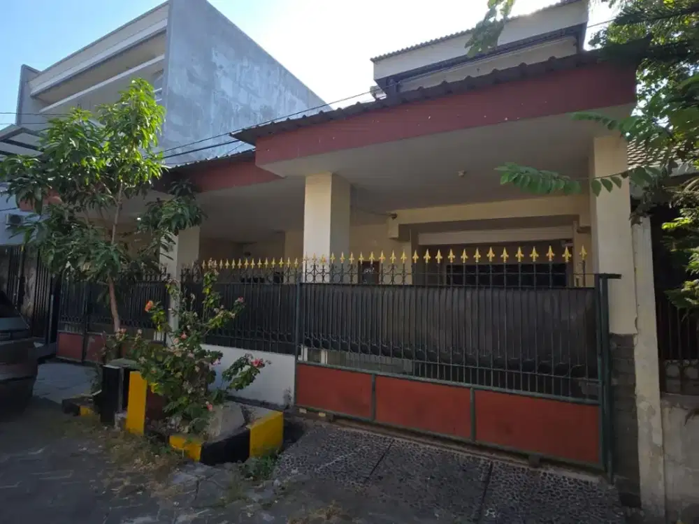 Dijual Sutorejo Rumah Butuh Renovasi Row 2,5 Mobil Surabaya Timur