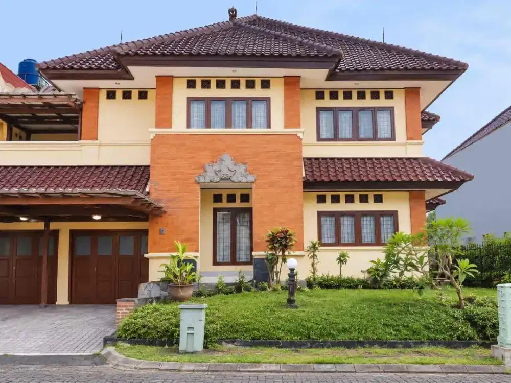 Dijual rumah strategis siap huni di cirendeu
