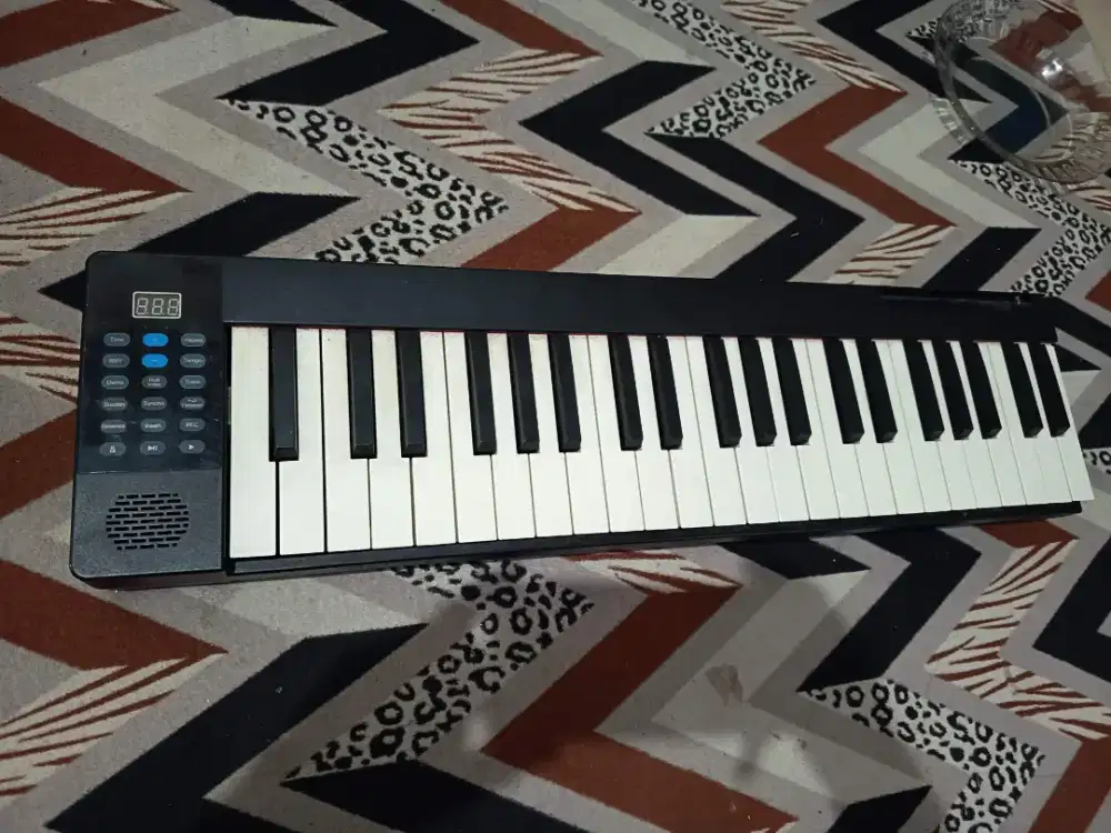 piano lipat 88 keys merk benston