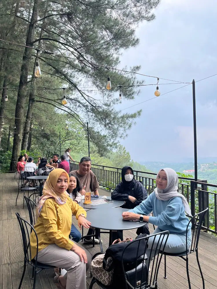 Cari Cepat ART Wanita Inap bisa Naik Motor