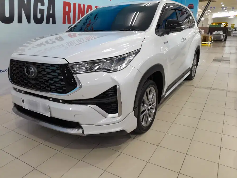 Toyota Innova Zenix Q 2023 Putih Automatic