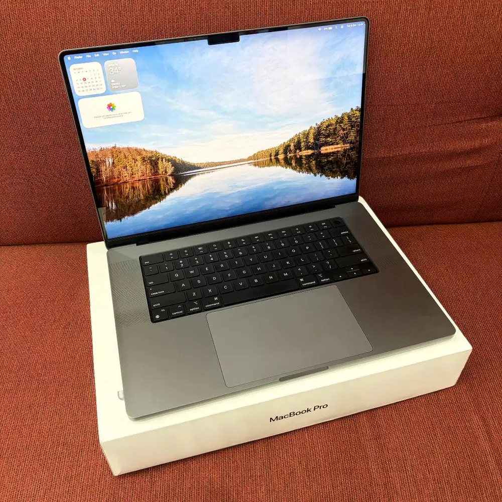 MacBook Pro 16 inch, M1 PRO 2021 RAM 16/512GB Fullset second iBox mulu