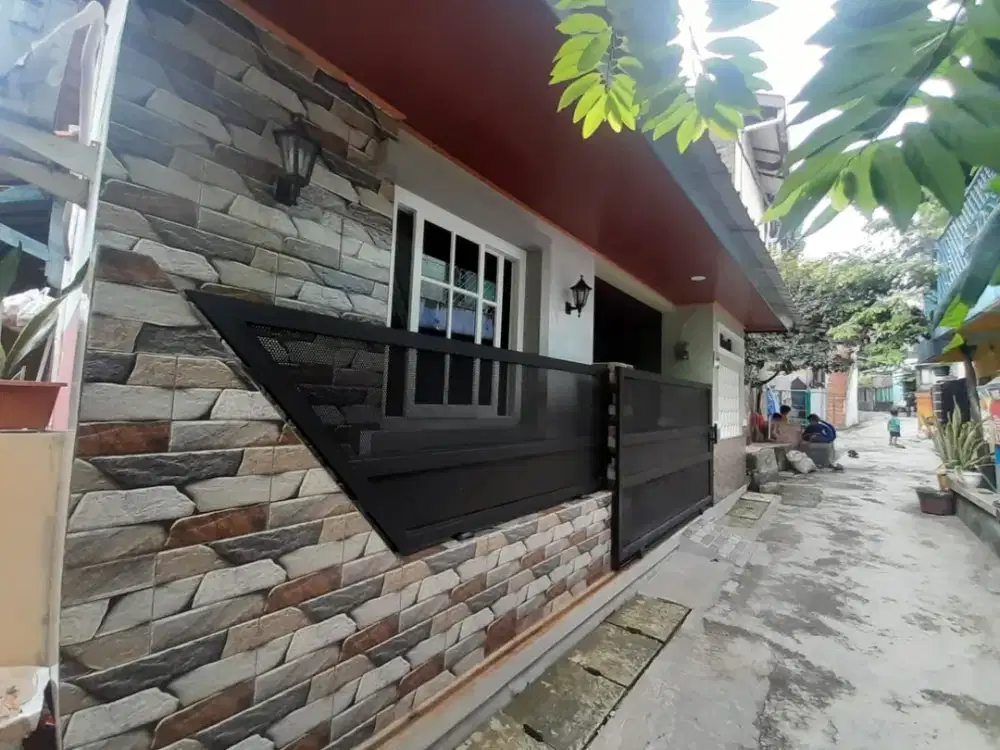 DIJUAL RUMAH + 2 PINTU KONTRAKAN – KAMPUNG MAKASAR, JAKARTA TIMUR (030)