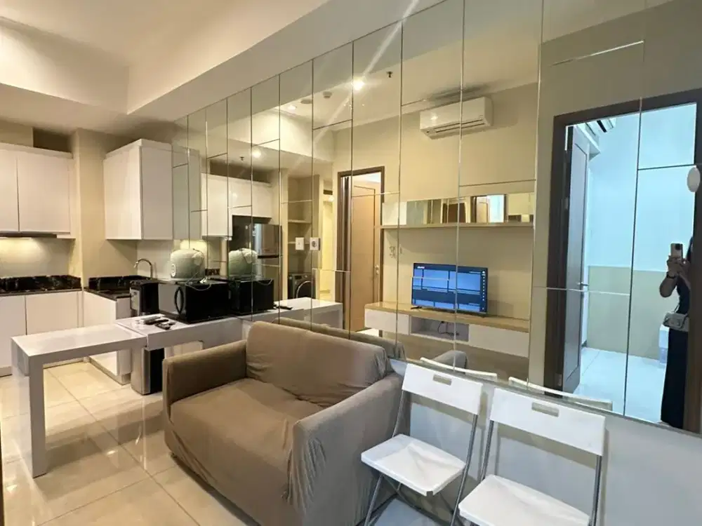 Disewakan Apartemen Taman Anggrek Residences 1+1 Bedroom Furnish Bagus