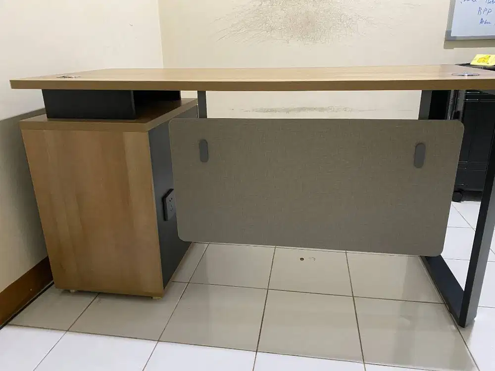 2 set kursi meja merk informa