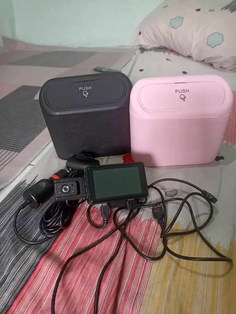 Dashcam mobil hidup