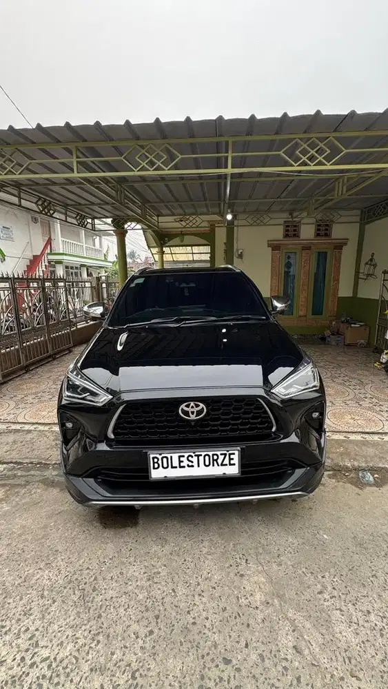 DIJUAL CEPAT MOBIL YARIS CROSS