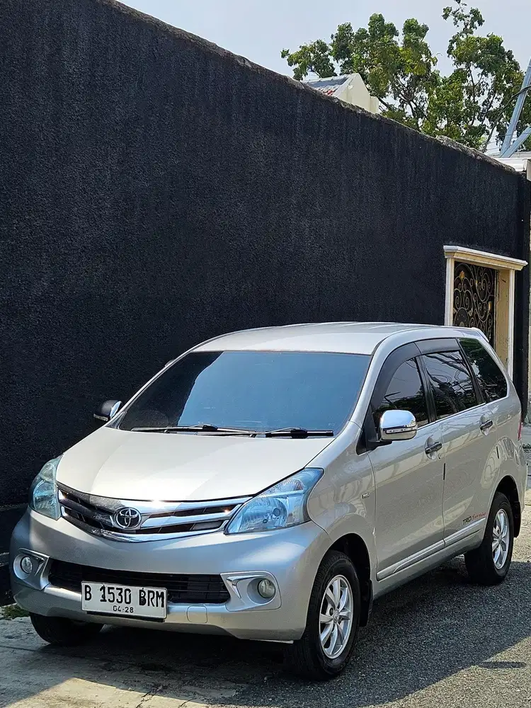 Toyota avanza 2013 G 1.3 metik istimewa yuk ah buru tinggal dp 8 juta
