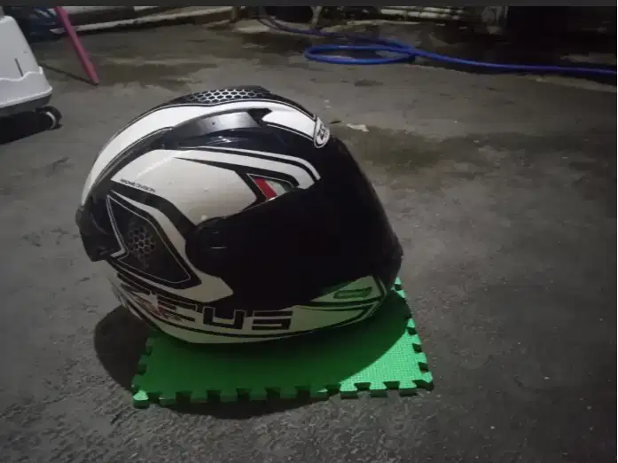 Helm Zeus fULL fACE  Second model GP
