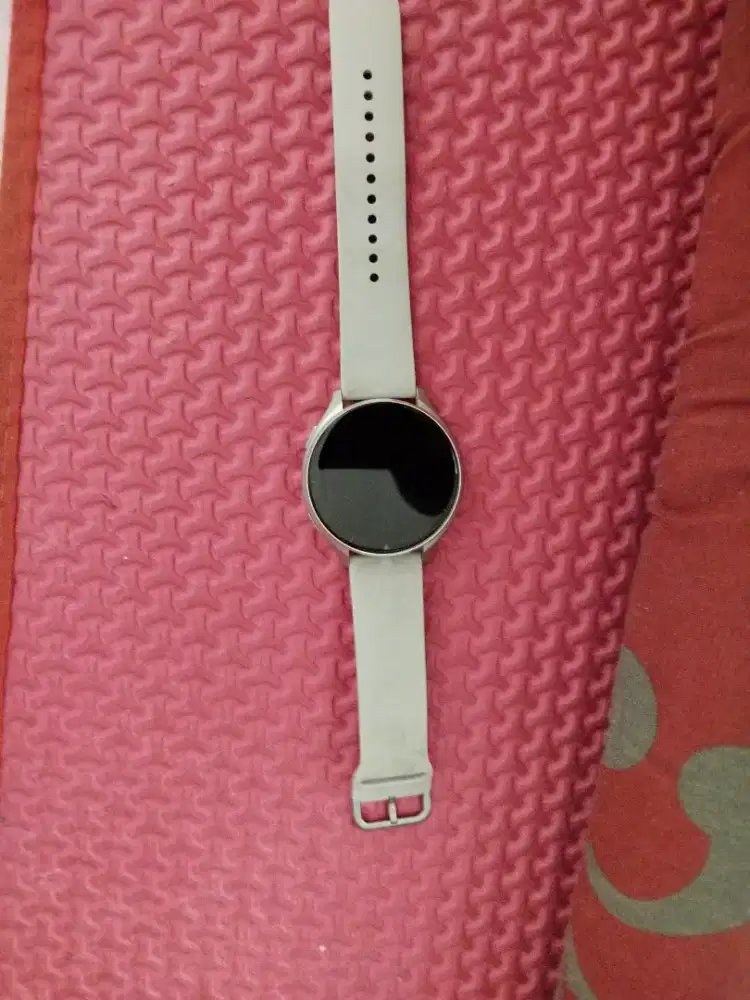 Dijual Smartwatch Xiaomi Watch 2 masih mulus