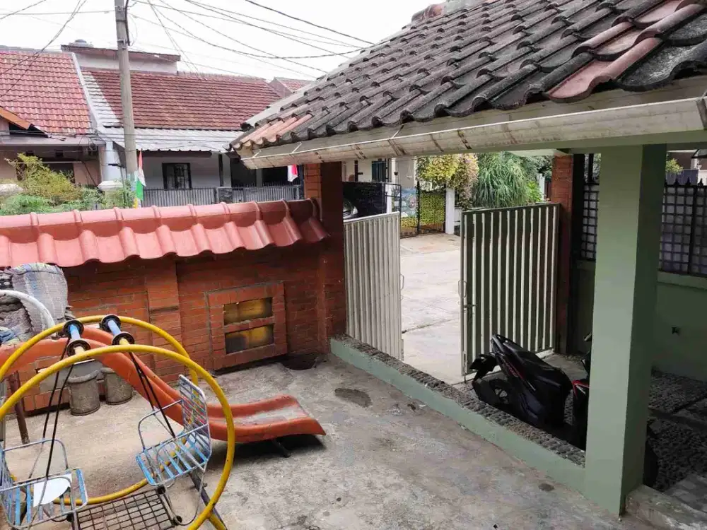 Dijual Rumah Huni di Komplek Bukit Cirendeu, Cirendeu, Ciputat Timur, Tangerang Selatan