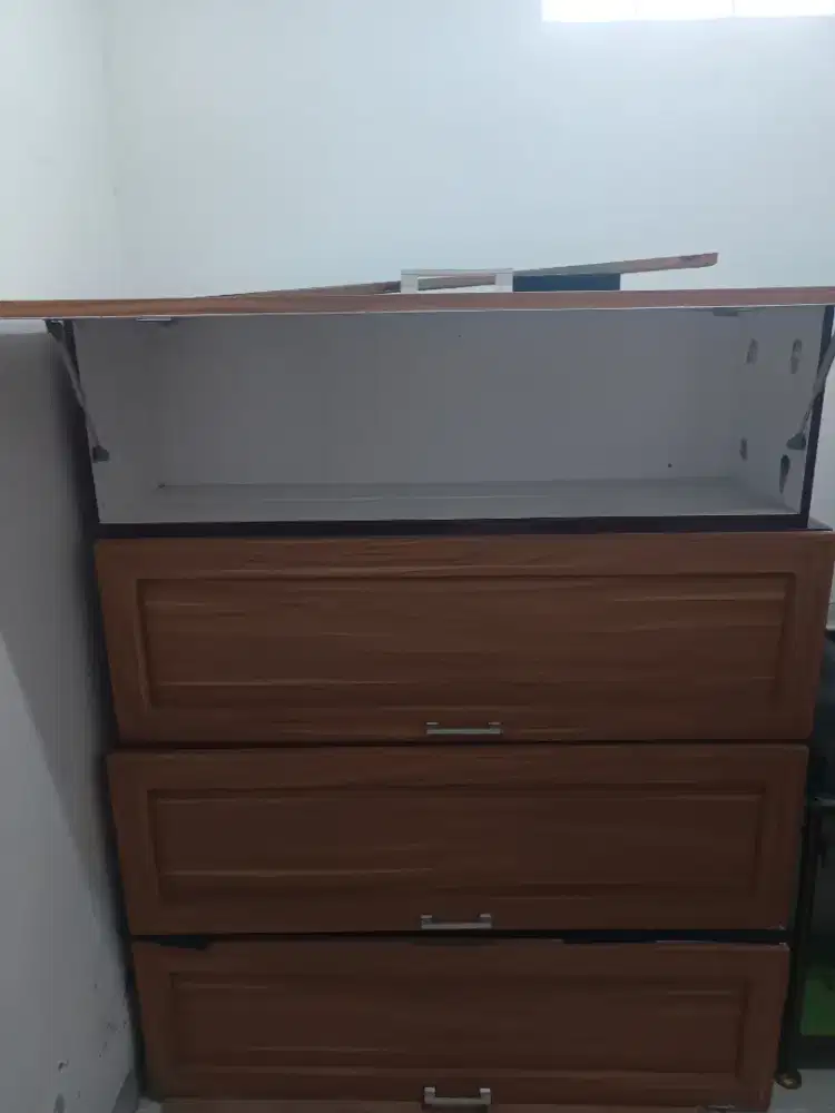 Dijual buffet kayu bisa buat kitchen set /meja tv ukuran  dll