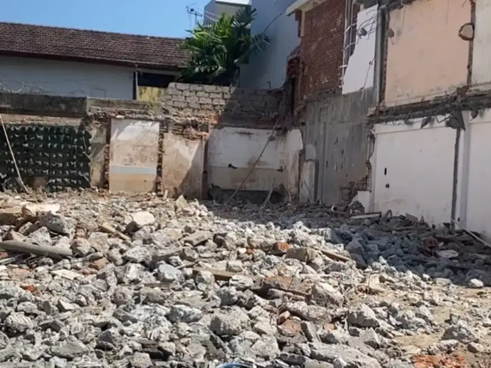 JUAL TANAH LANGKA PINGGIR JALAN UTAMA KESIMAN