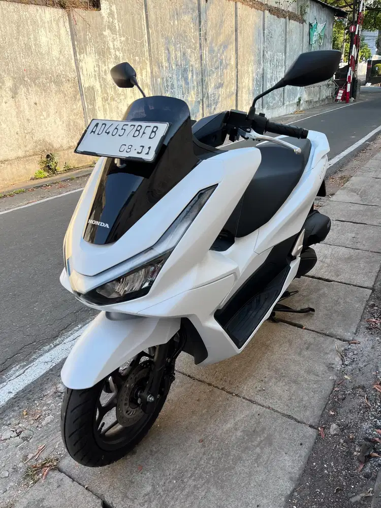 PCX 160 Like new