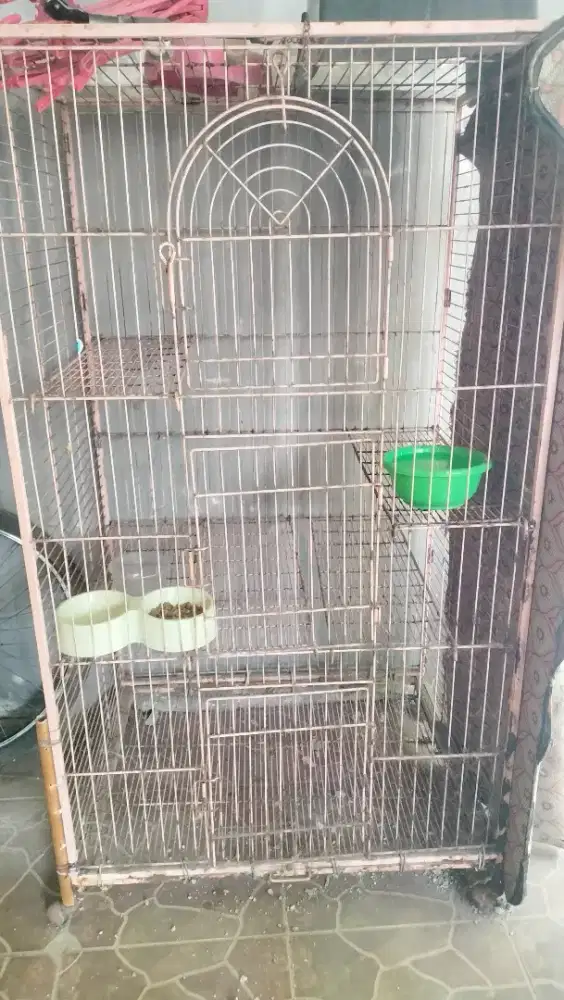 Kandang kucing 3 tingkat