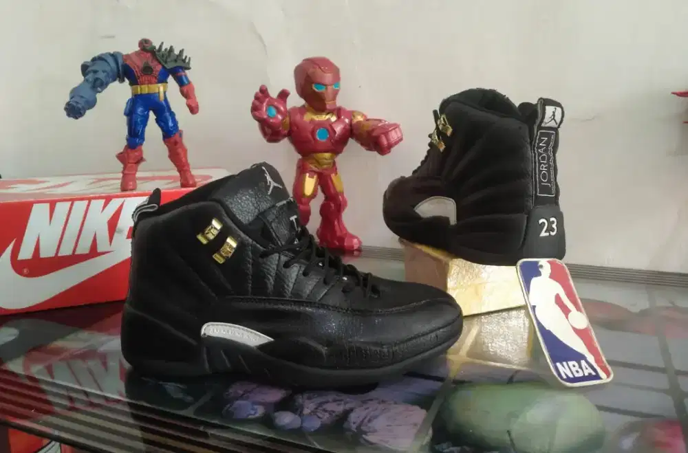 Sepatu Basket Nike Jordan Retro 12
