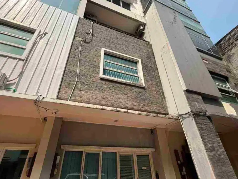 Murah! Dijual Ruko Area strategis di Radio Dalam dekat PIM