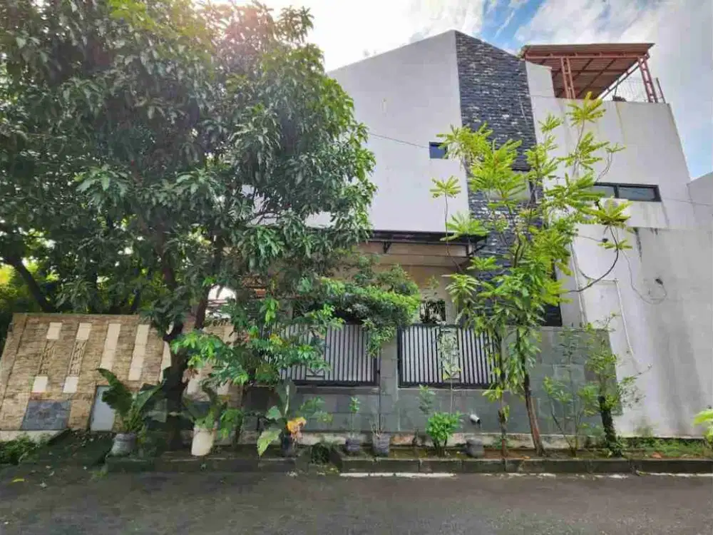 rumah siap huni di green garden rorotan  akses toll jakarta utara