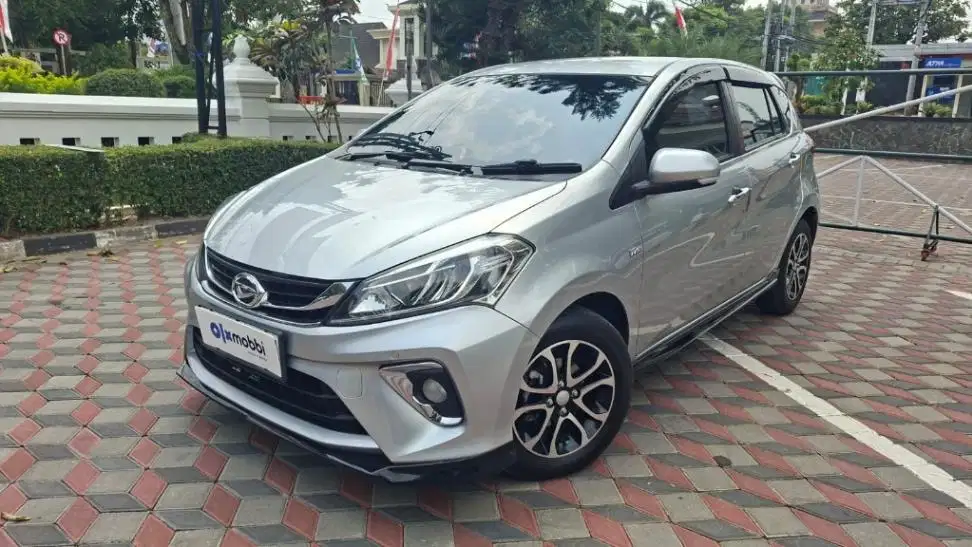 Daihatsu Sirion 1.3 R Bensin AT 2021