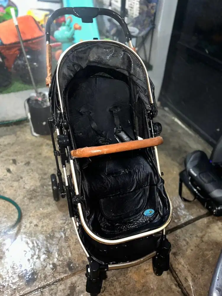 Stroller Bayi Bekas