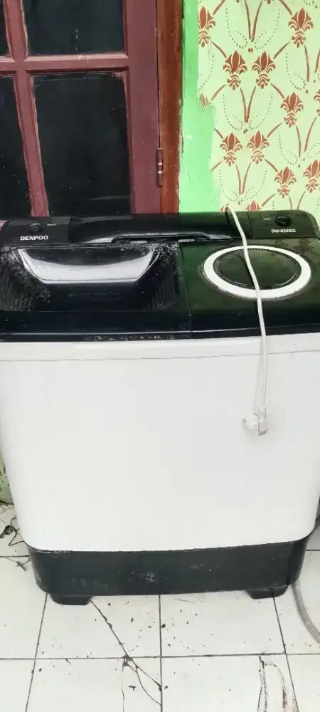 Mesin cuci 2 tabung merek denpo