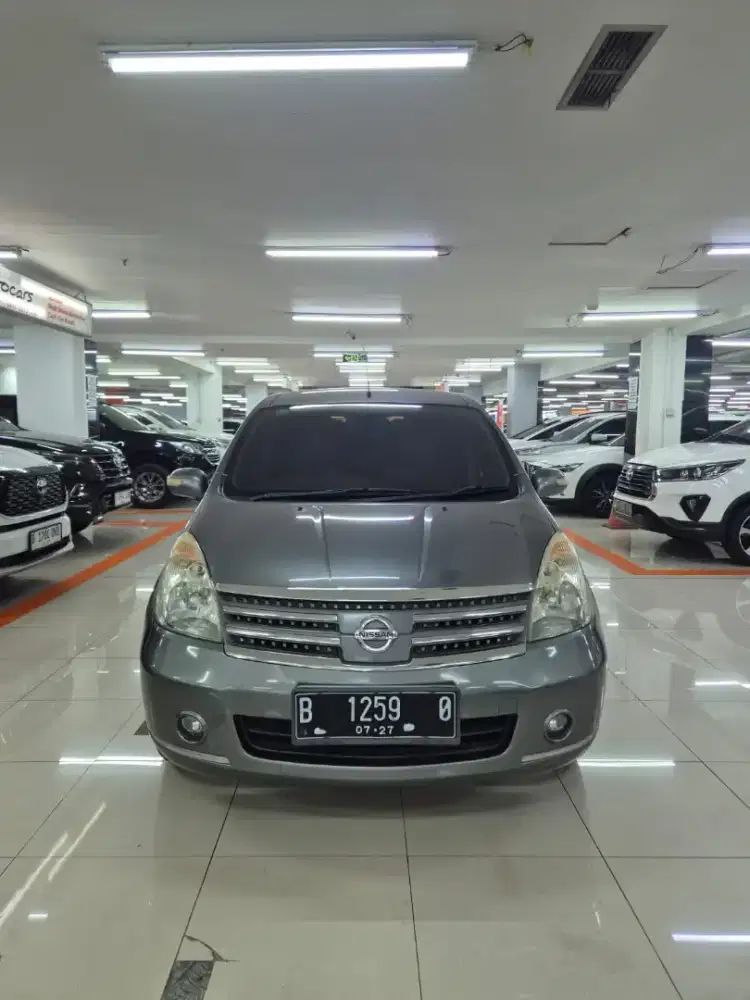 Nissan grand livina ultimate 1.8 matik 2007 km 78rb record