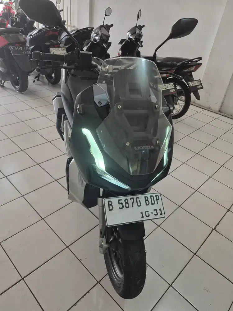 ADV 150 2021 Oke  cas/ kredit DP 500