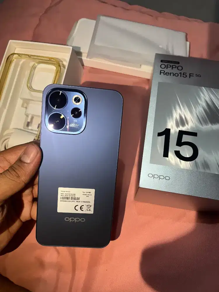 Jual cepat Oppo Reno 15 F Ram 12/256 GB