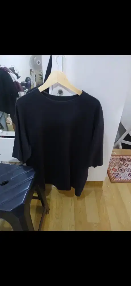 Kaos uniqlo airism