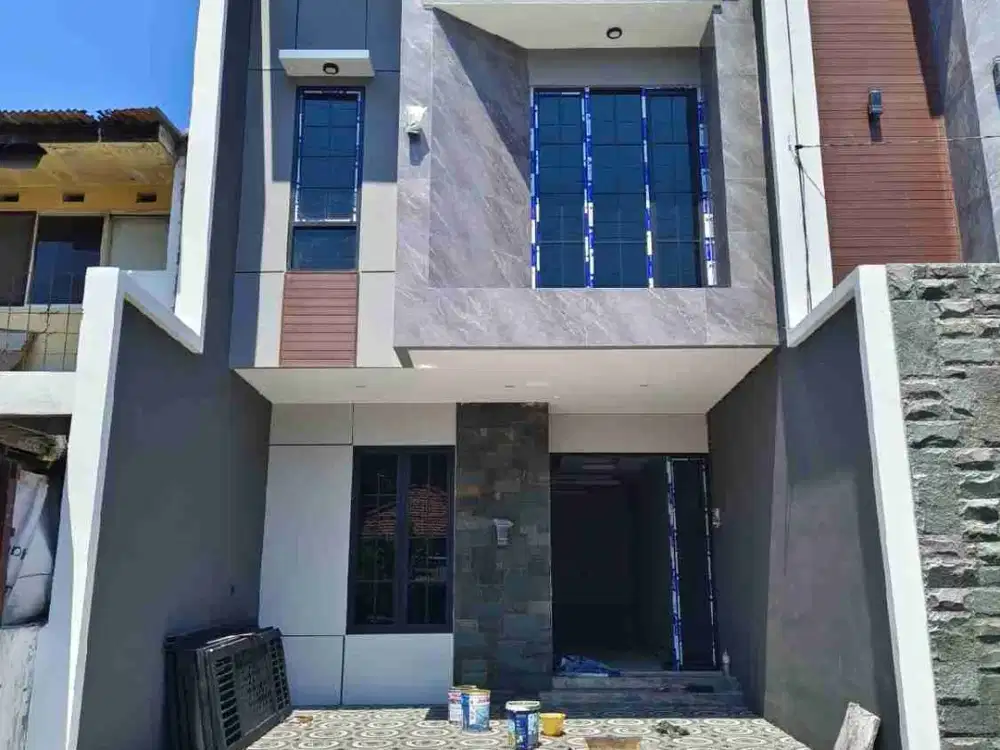 Jual rumah baru gress 2 lantai Manyar