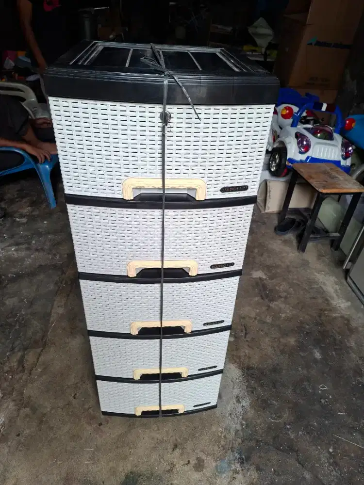 Laci plastik 5 susun Napolly Rattan-contac 500