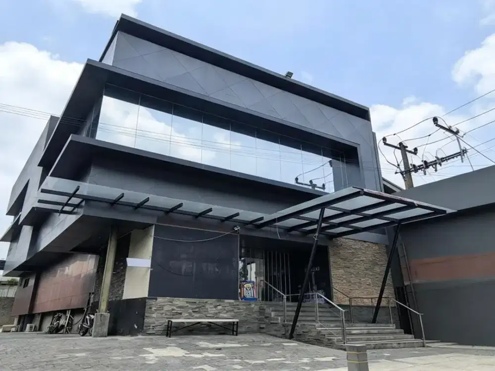 Gedung Kemang Raya Jakarta 3 Lantai