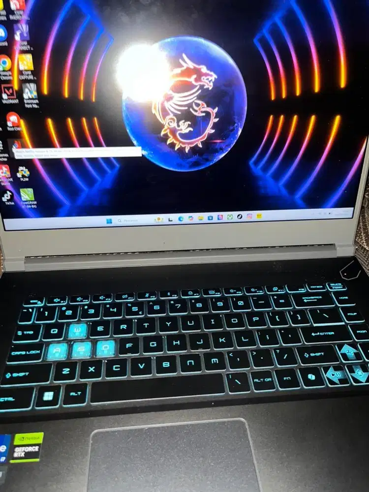 MSI Thin 15 B12uc