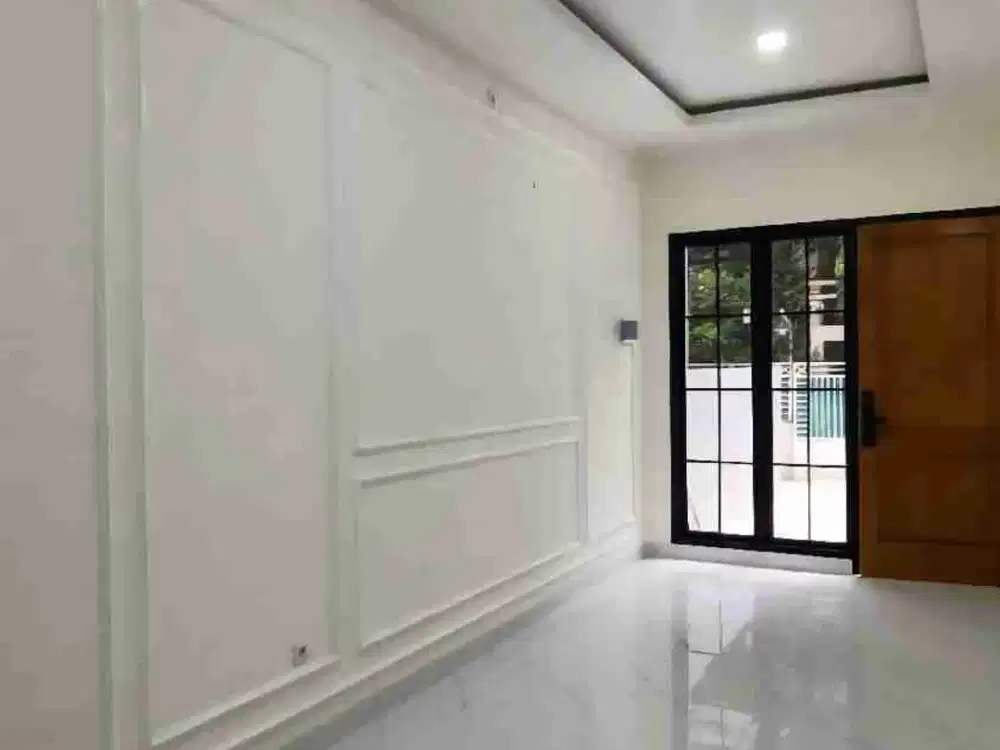 Rumah Cantik di Cipedak Dekat Kahfi 1, Toll Brigif, Stasiun Lenteng Agung, Polsek Jagakarsa