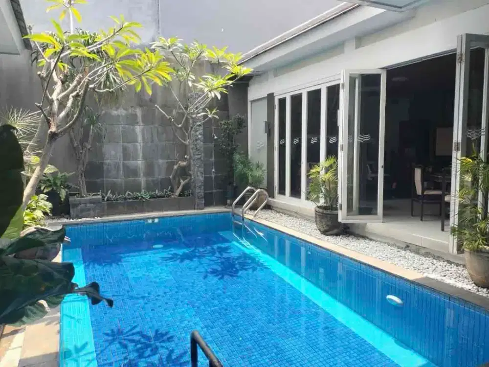 Termurah Rumah 2 Lantai Ada Pool Hitung Tanah hanya 17jt/m di Pakuwon City, Surabaya Timur