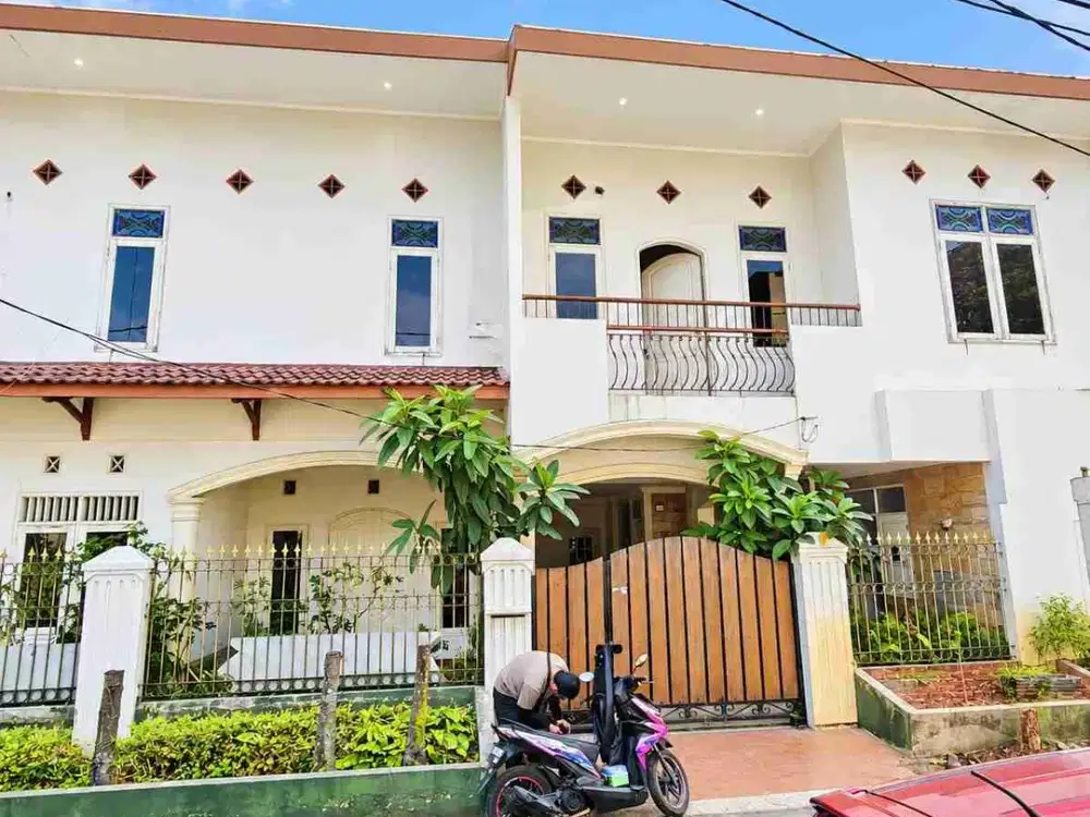 Dijual rugi rumah di bukit indah pamulang tangerang selatan