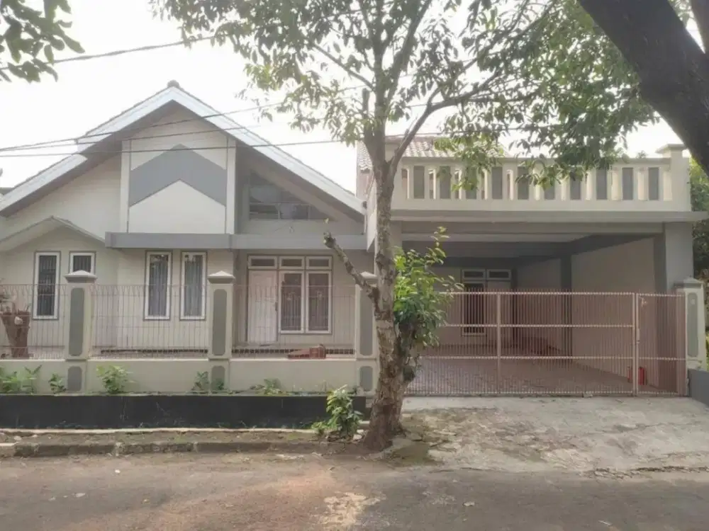 DIJUAL RUMAH 5 KAMAR TIDUR DI KOMPLEKS BULOG JATIMELATI BEKASI