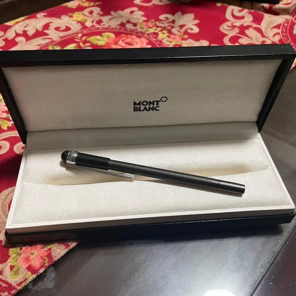 Montblanc Scenium Pen